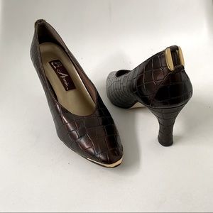 Vintage Annie Brown & Gold Heels
